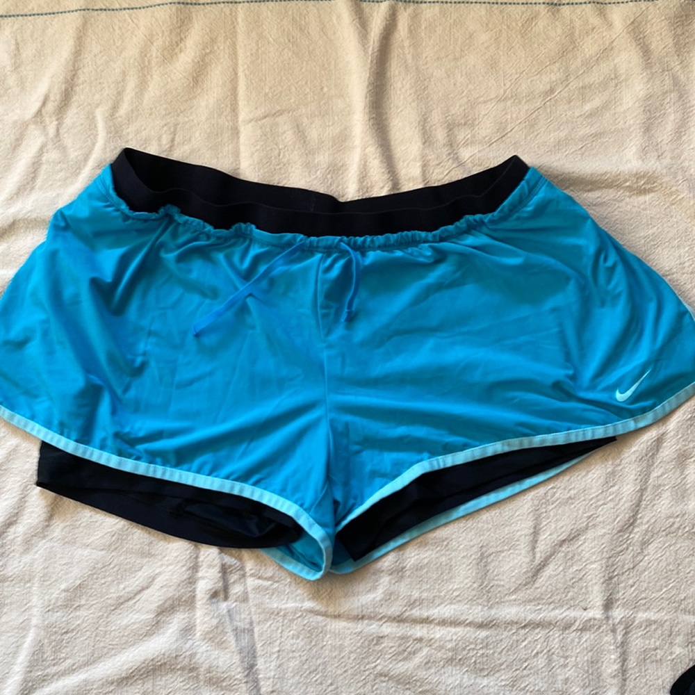 2 Nike dry fit shorts XL